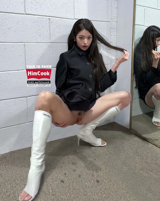 Wonyoung  nude fake (2 Pics)