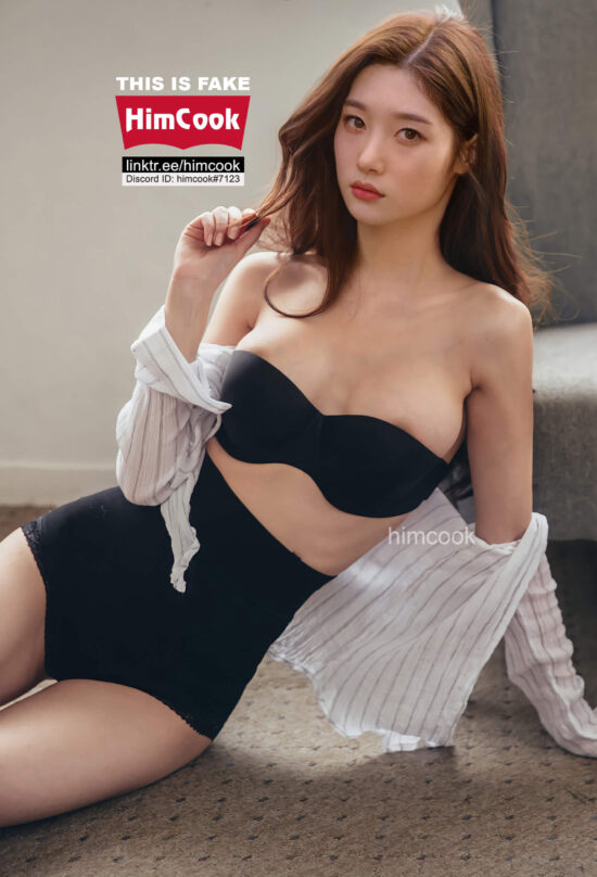 Jung Chaeyeon nude fake (2 Pics)